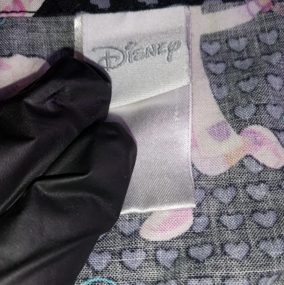 Disney Doc McStuffins Plus Scrub Shirt 2x XXL Top Black Vet Tech Nurse Kids - Picture 8 of 9